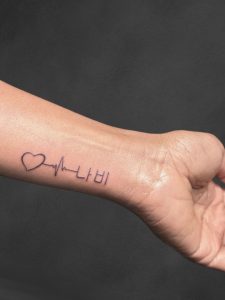 fine line tattoo heart, heart beat